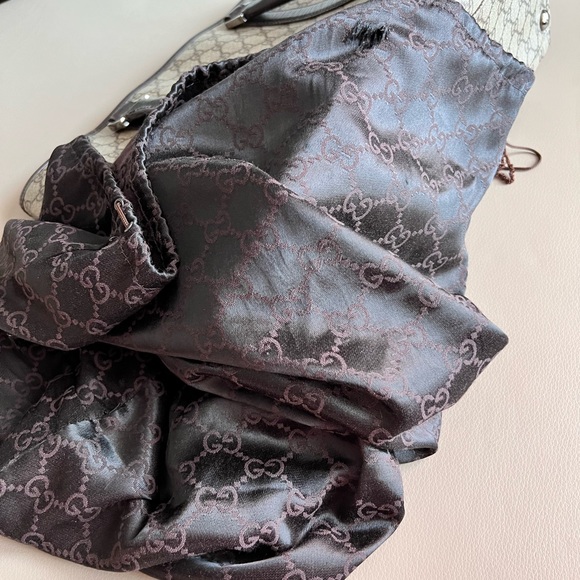 Gucci authentic bag - Picture 3 of 6